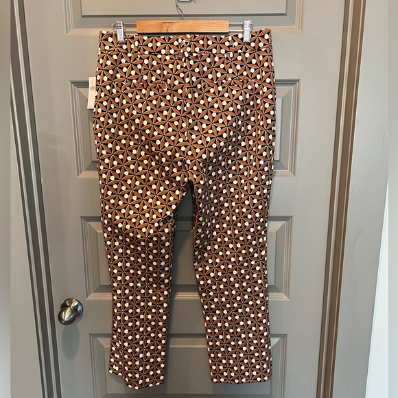 Maeve Essential High-Rise Kick-Flare Pants - Picture 7 of 10